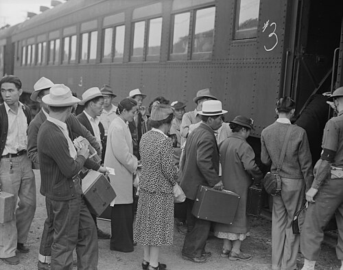 Japanese American internment